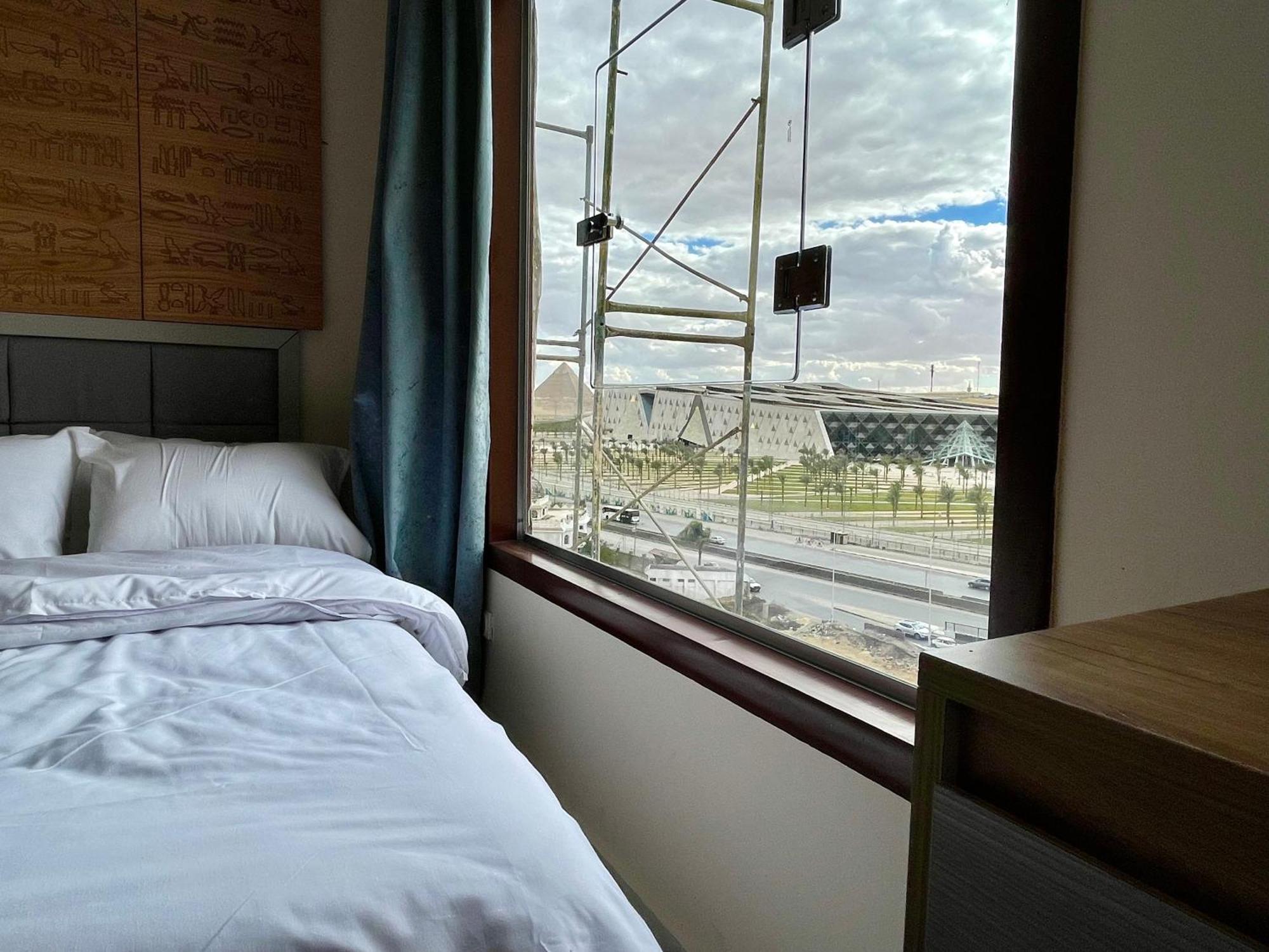 Pyramuse Inn Nazlat as Sammān Esterno foto